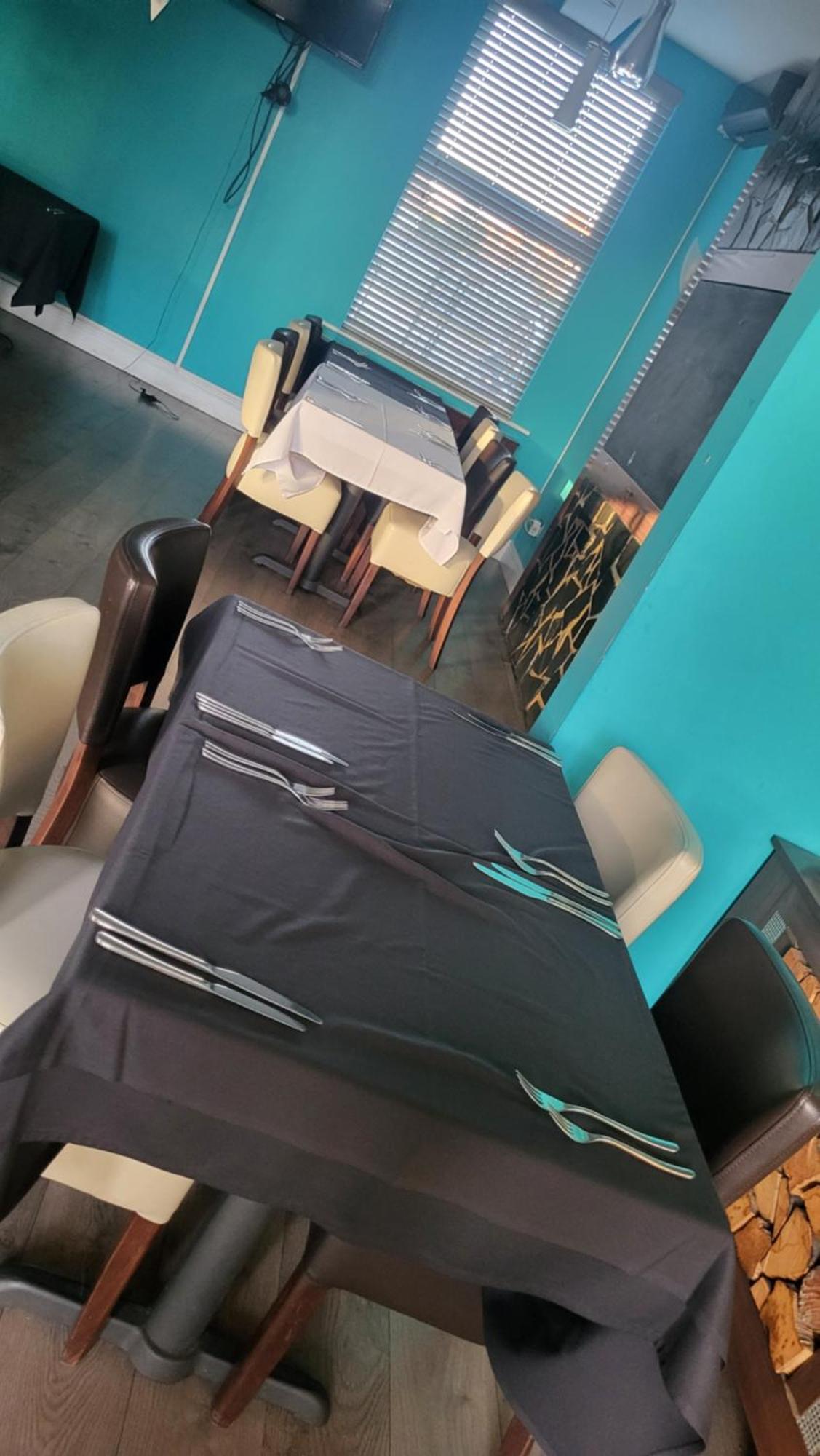 Bennetts Hotel Лонг Итон Экстерьер фото